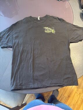 Men's Black Short-Sleeve Hawaii Graphic Tee Size XL